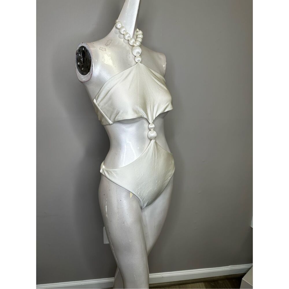 NWOT Cult Gaia Caitriona Beaded One Piece Swimsuit White Size Small $358 - Picture 8 of 9
